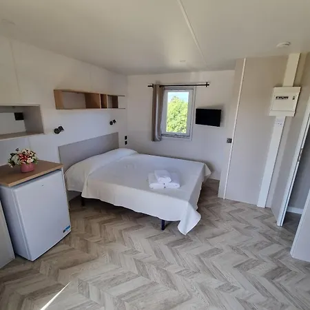 Su Canonigu Agriresort - & Glamping مزرعة للإقامة